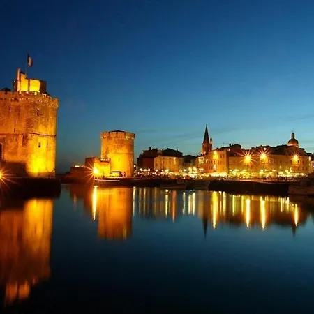 Les Lodges Du Chateau Pres La Rochelle *