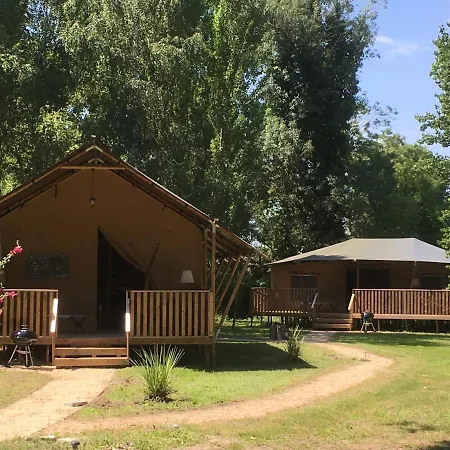 Les Lodges Du Chateau Pres La Rochelle *