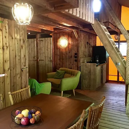 Domek letniskowy Les Lodges Du Chateau Pres La Rochelle Saint-Christophe (Charente-Maritime)